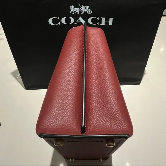 Coach 24 Willow Berry Handle & Strap Tote - Picture 4 of 13